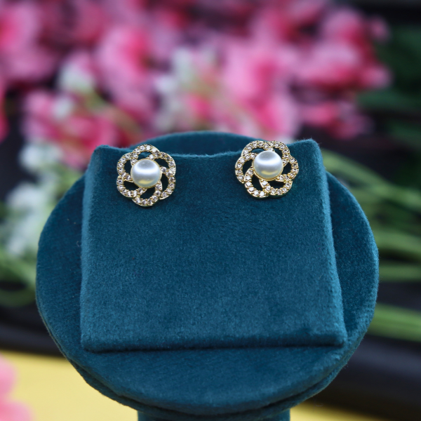 Earrings Ethnic & Festive Studs 18
