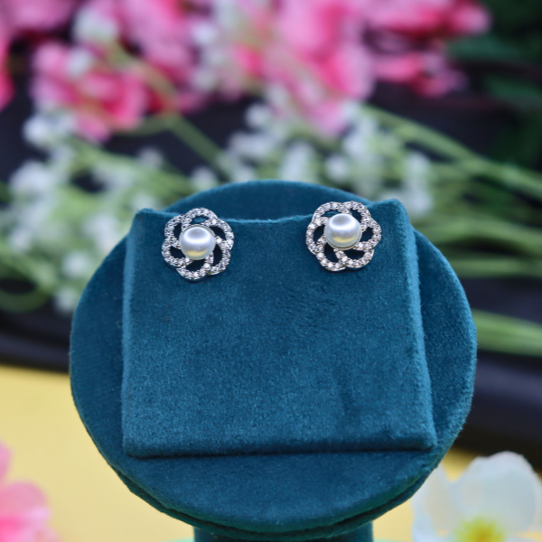 Earrings Ethnic & Festive Studs 19