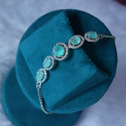 Hand Jewellery Festive Bracelet 1