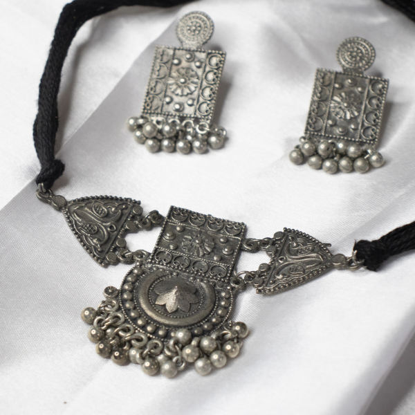Neck Accessories Oxidise Neckpiece 16