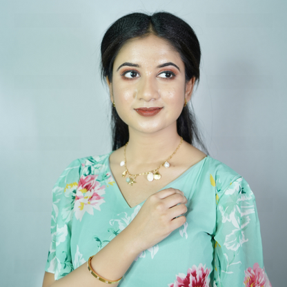 Statement & Designer Neck Accessories 1