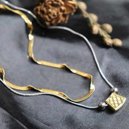 Statement & Designer Neck Accessories 3