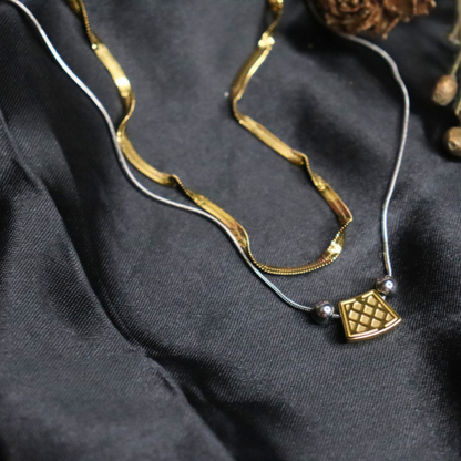 Statement & Designer Neck Accessories 3