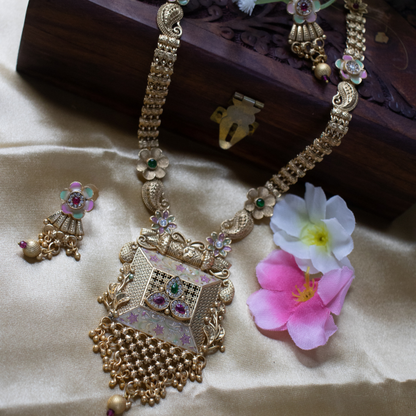 Traditional Temple Jewellery Neckpiece 4