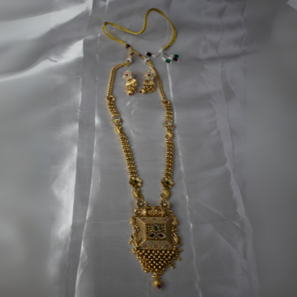 Traditional Temple Jewellery Neckpiece 4