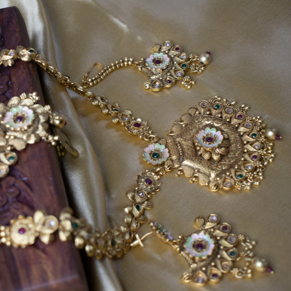Traditional Temple Jewellery Neckpiece 6