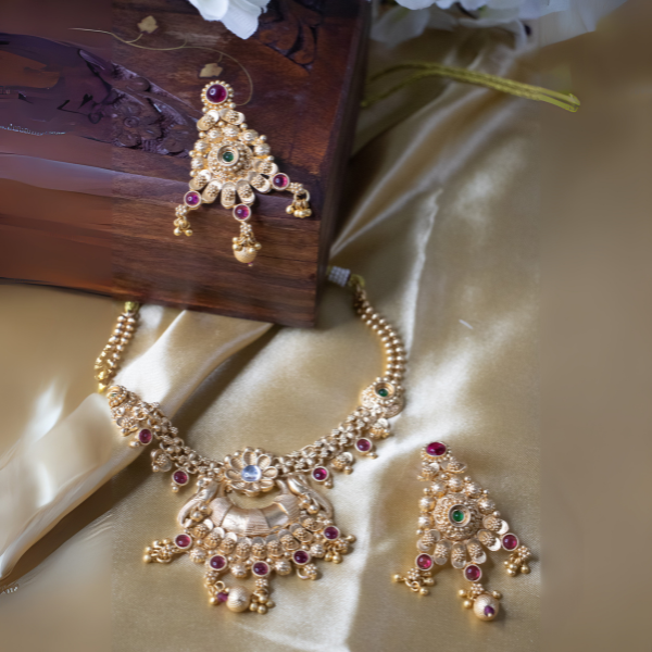 Traditional Temple Jewellery Neckpiece 7